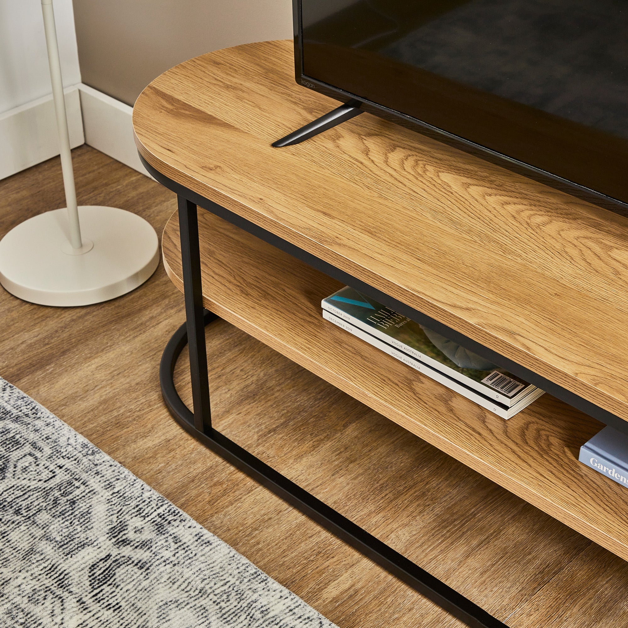 Sonoma Entertainment Unit Black (140cm)