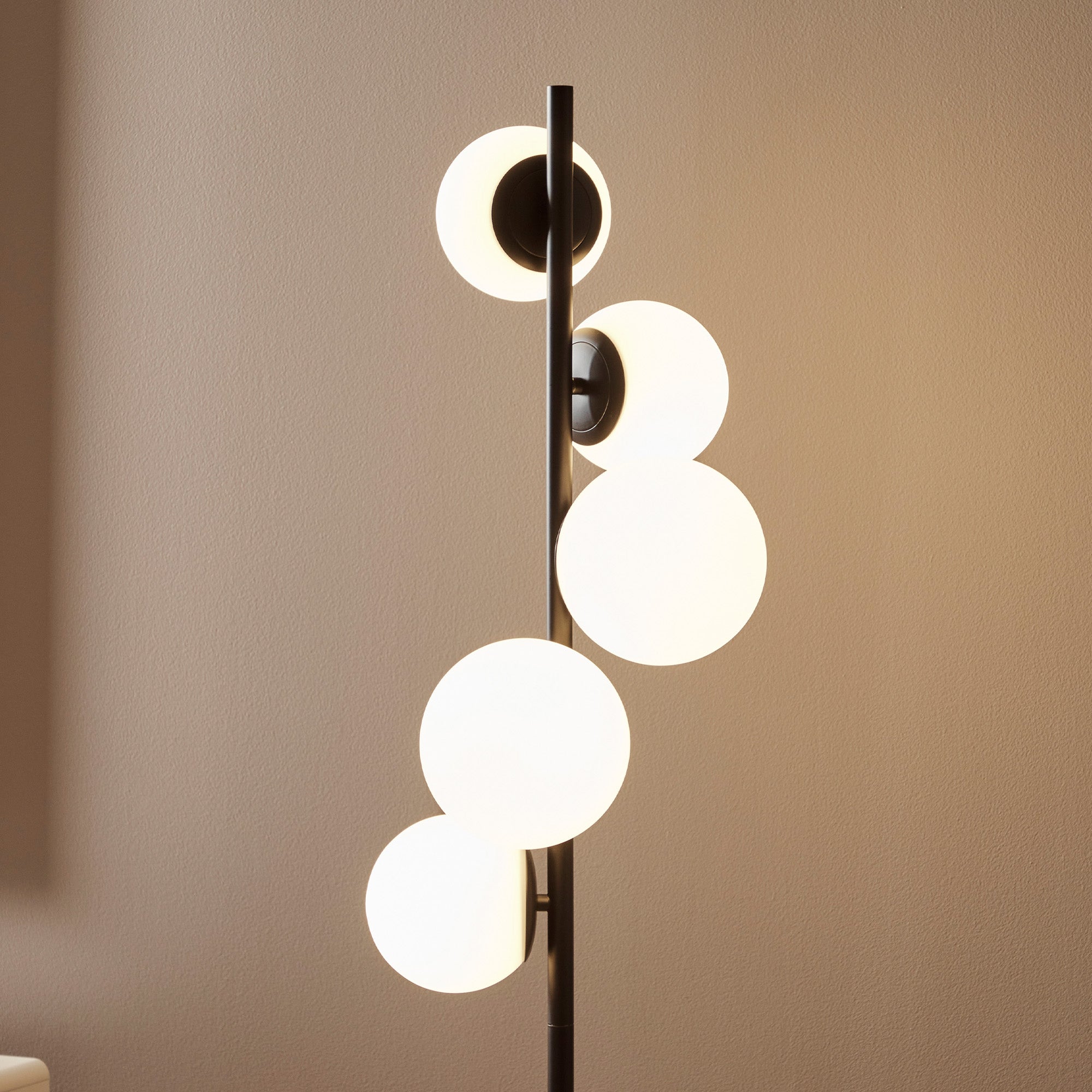 Mateo Cluster Floor Lamp Black