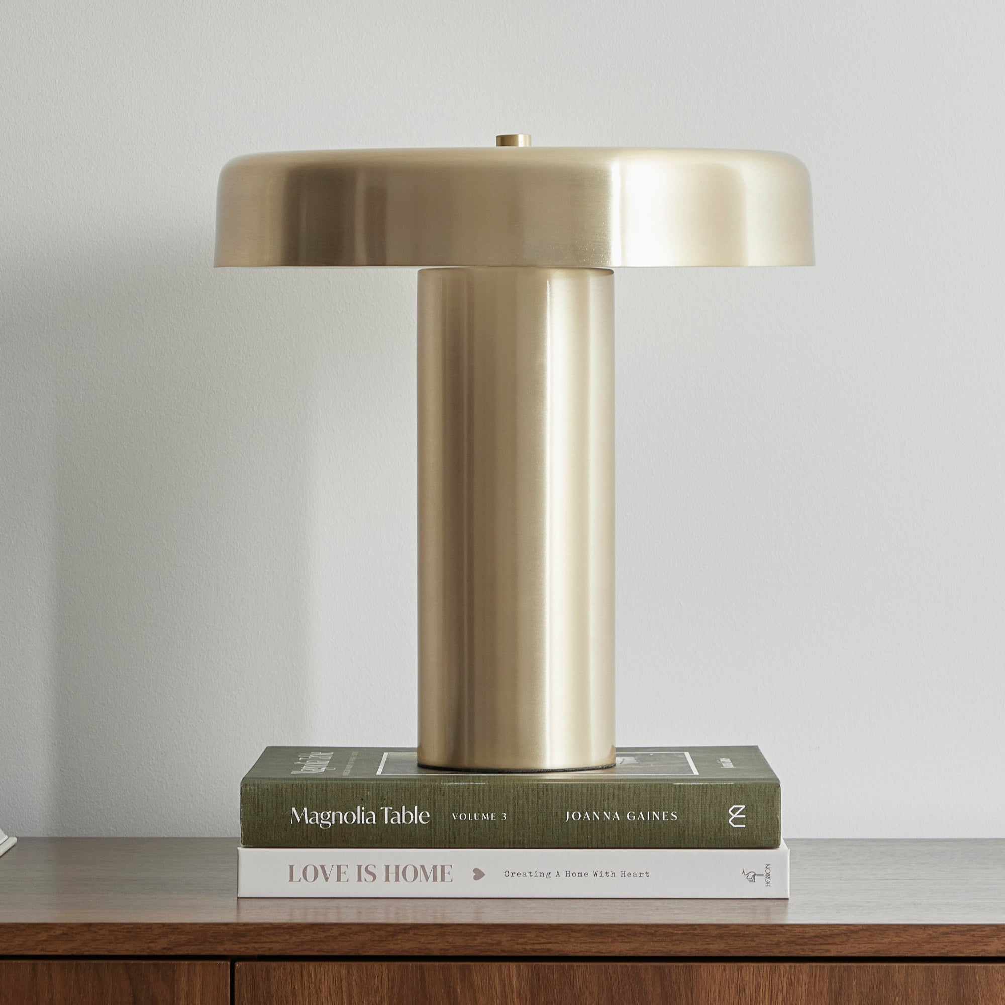 Eclipse Table Lamp Gold