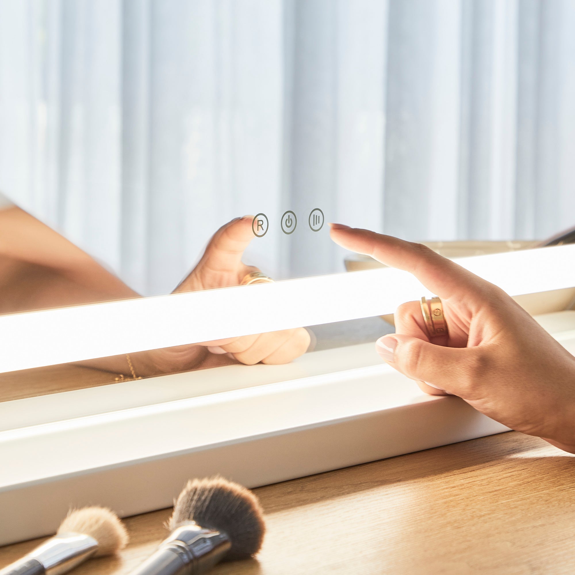 Luna 102cm Arch Front Illuminated Vanity Mirror White