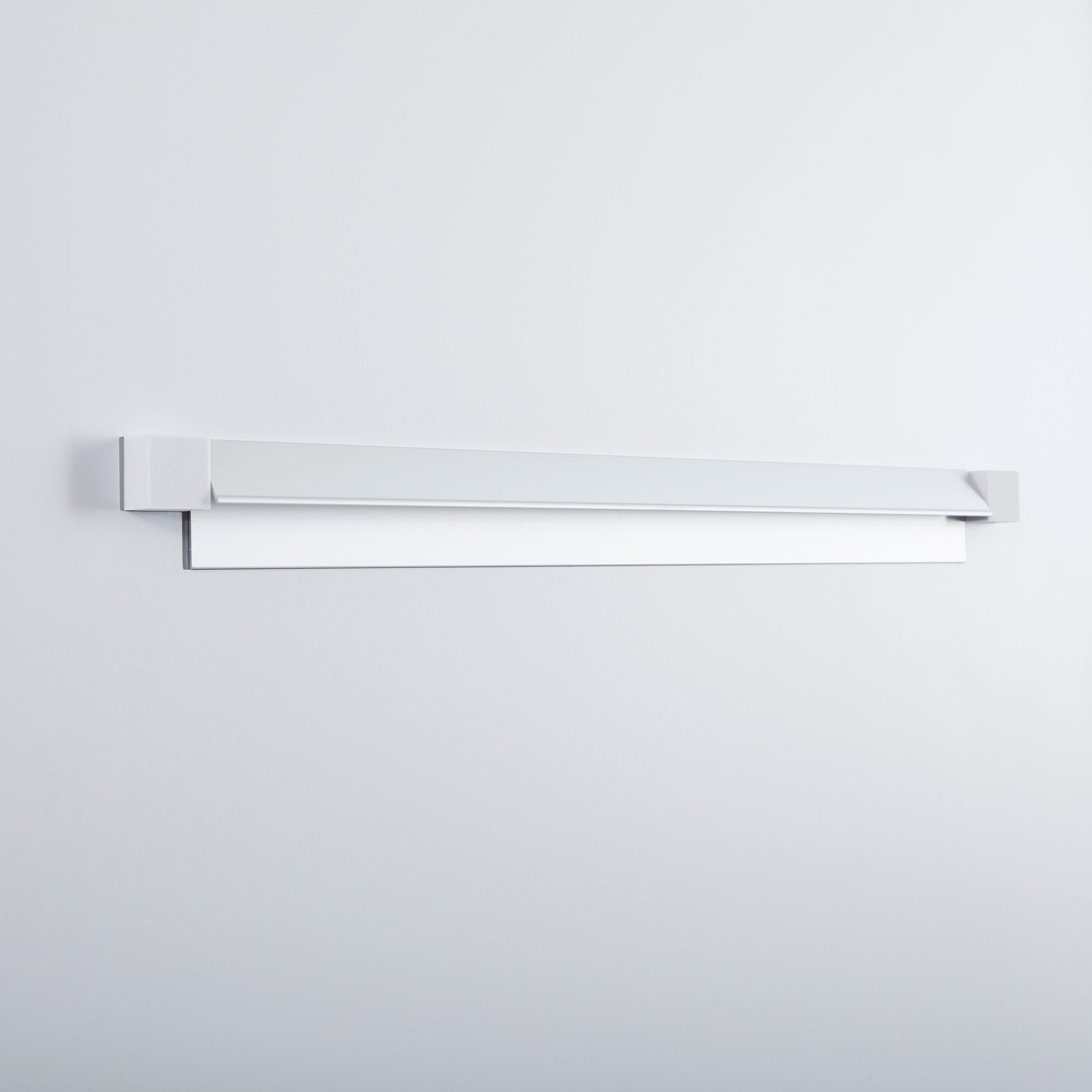 Luna 180cm Arch Front Illuminated Mirror Gold