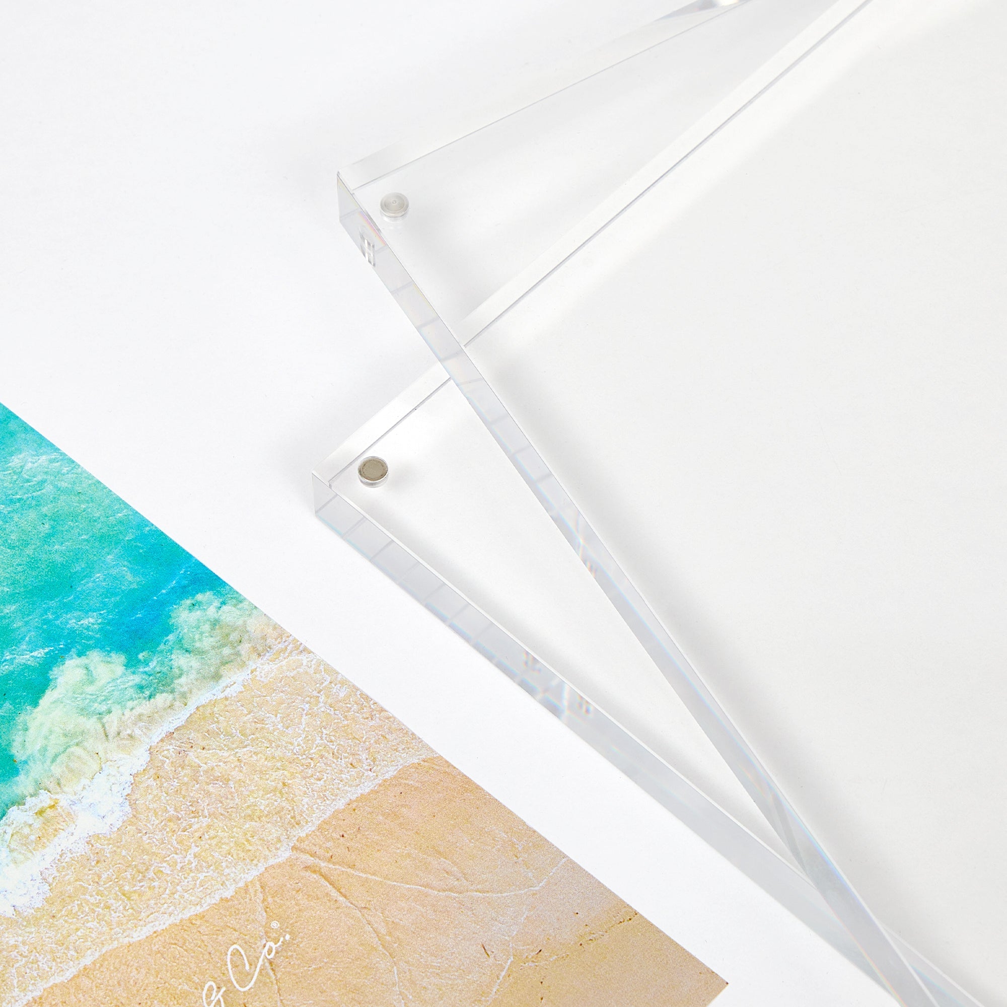 Isla 25x20cm Acrylic Photo Frame