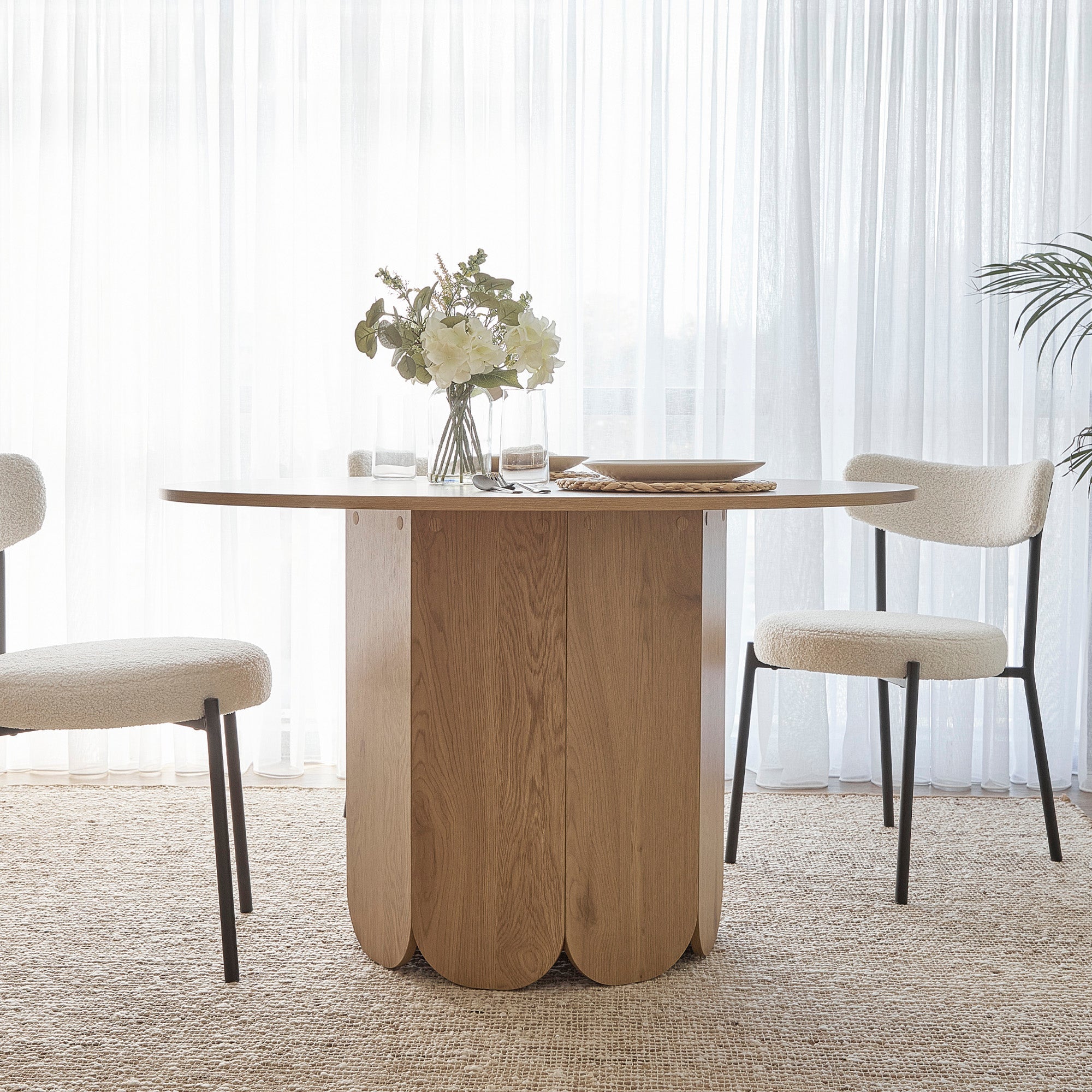 Sadie Dining Table (120cm)