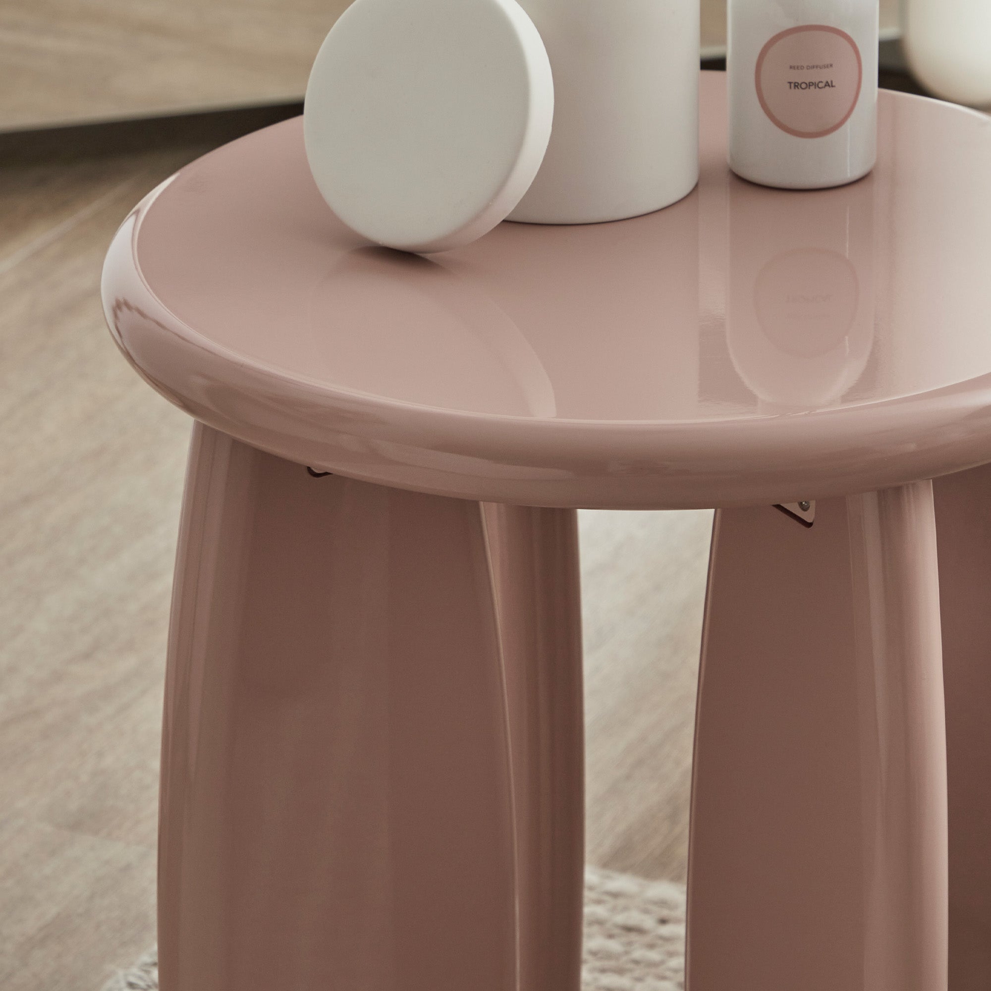 Charlie Gloss Side Table Clay