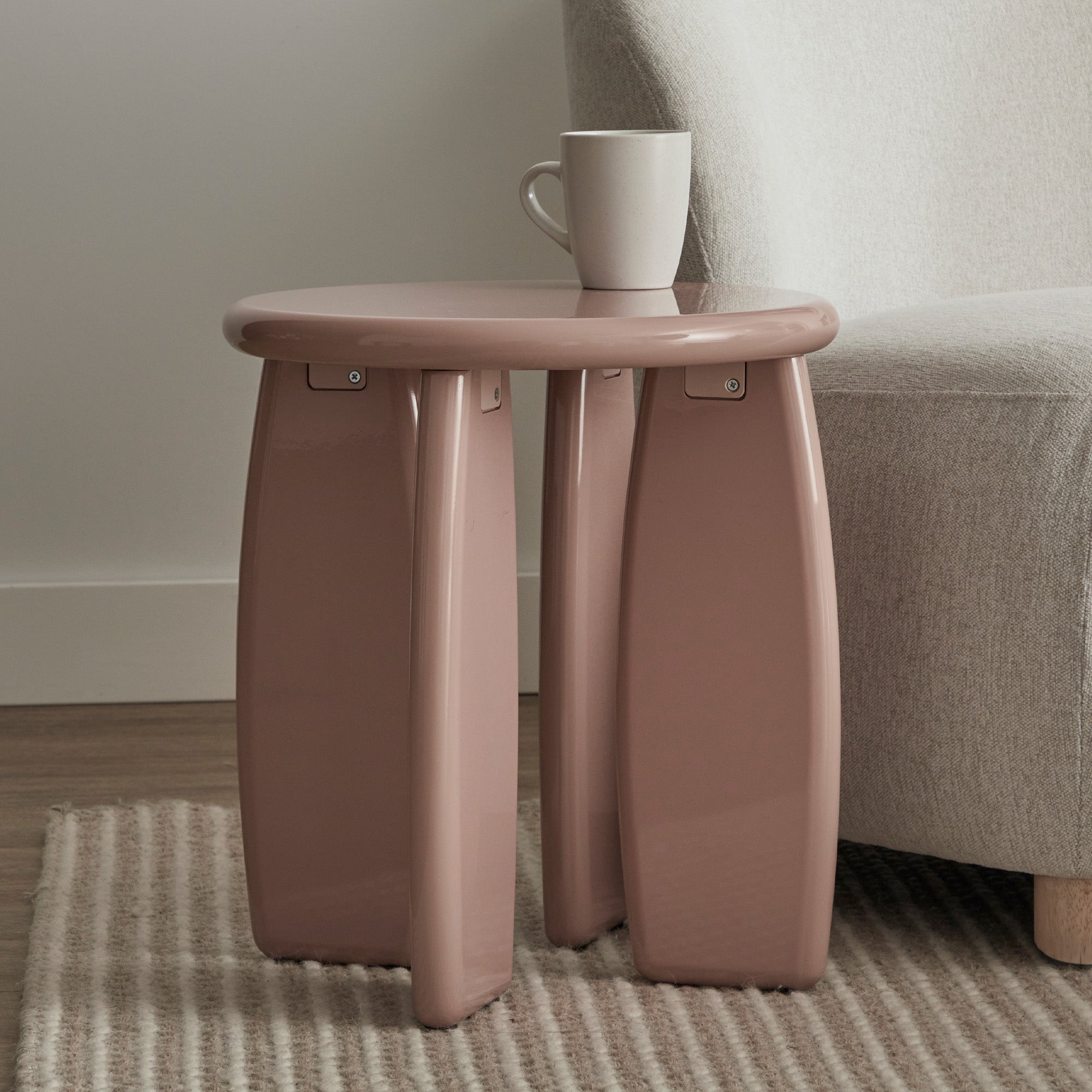 Charlie Gloss Side Table Clay