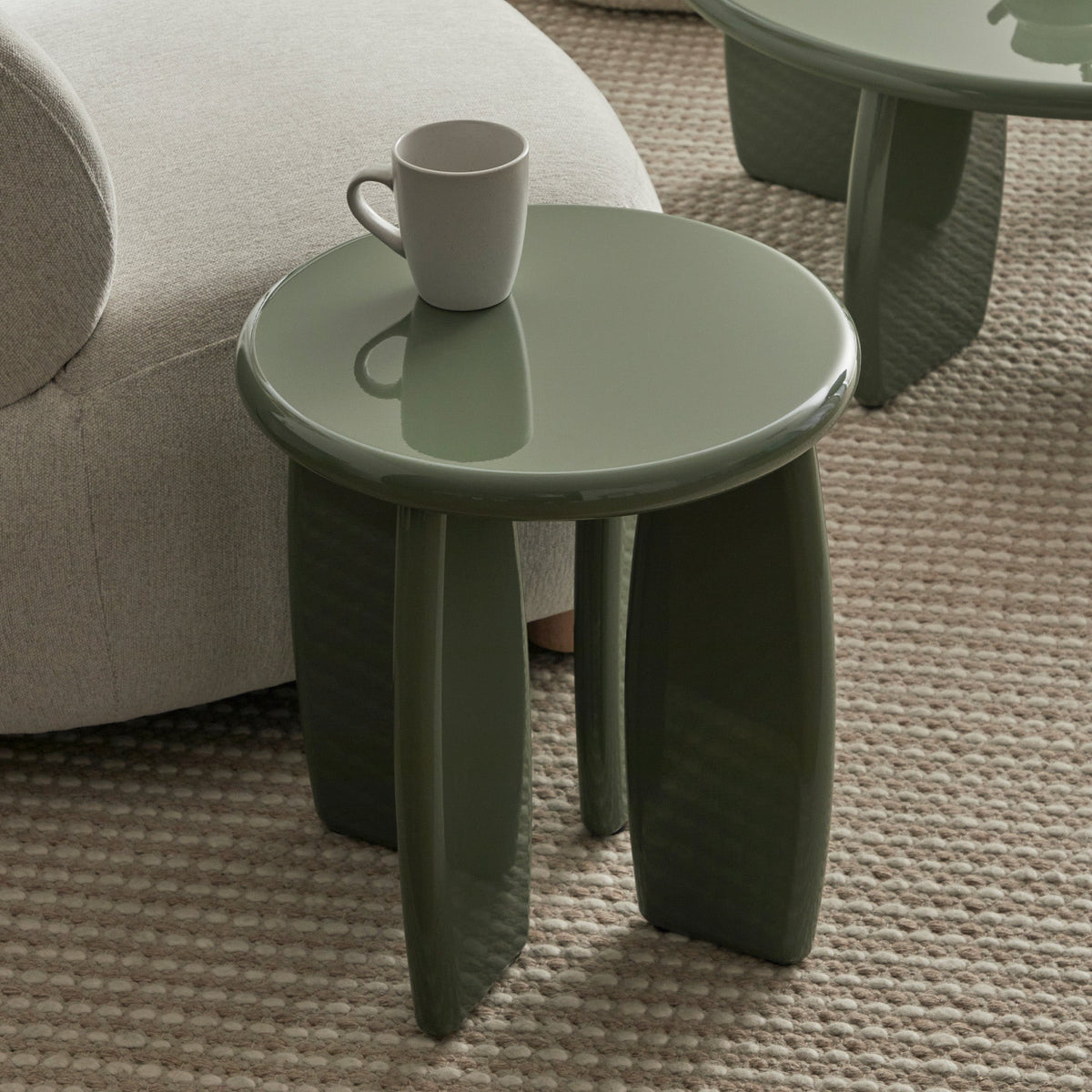 Charlie Gloss Side Table Green