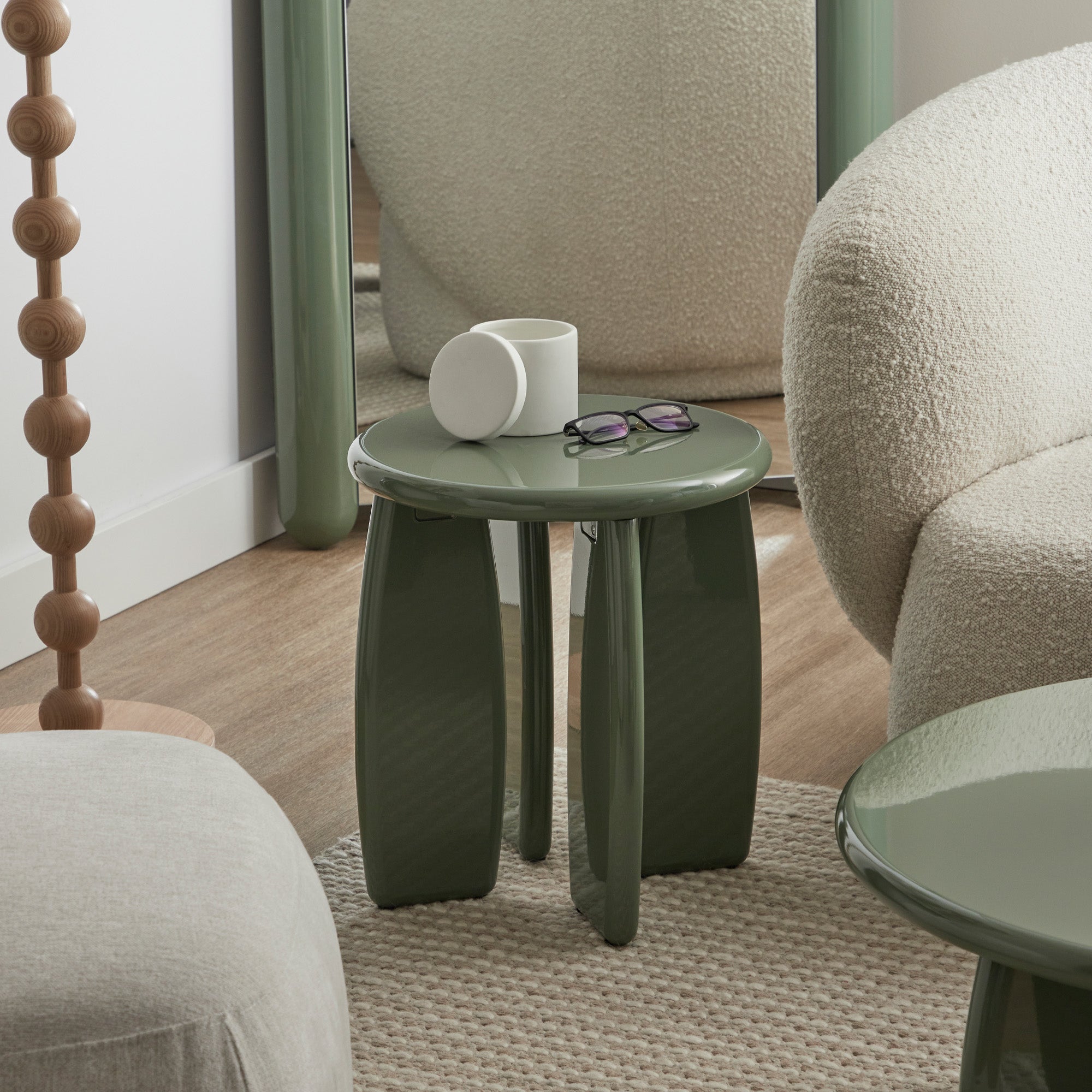 Charlie Gloss Side Table Green