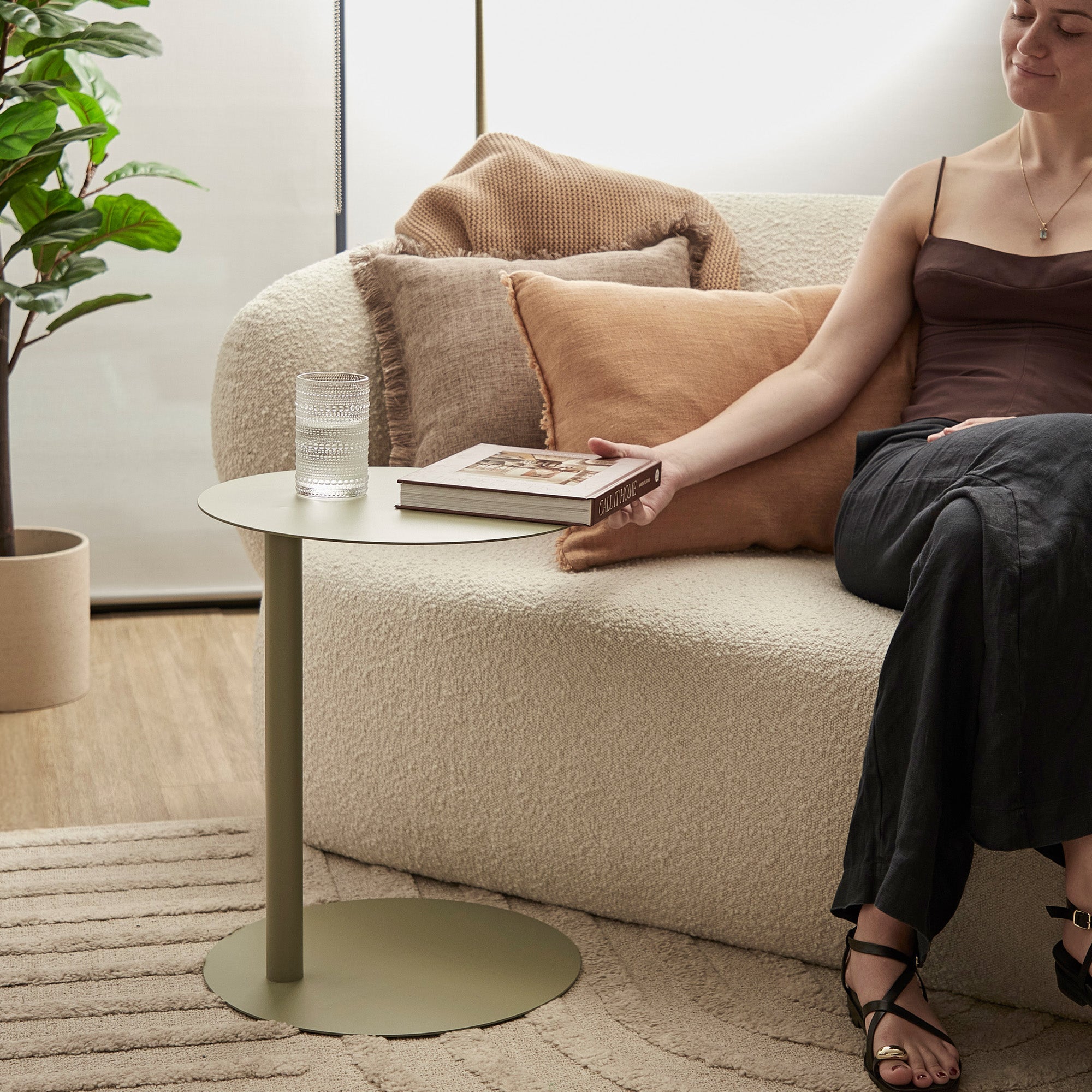 Maison Side Table Olive