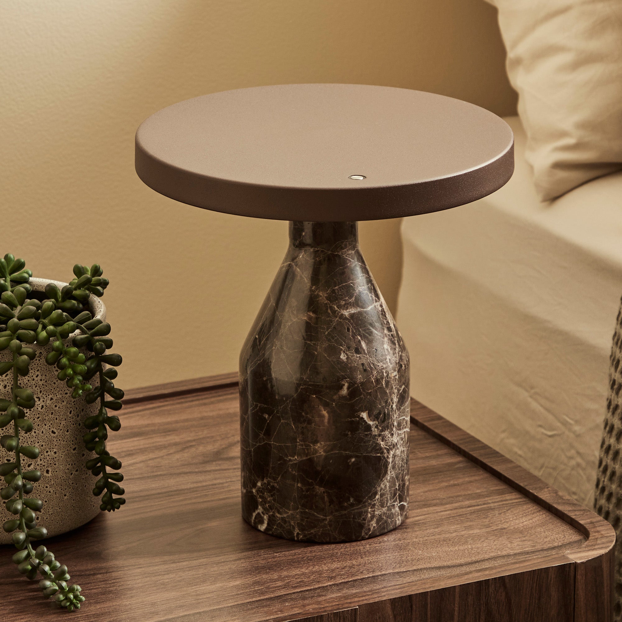 Oliver LED Table Lamp Cocoa
