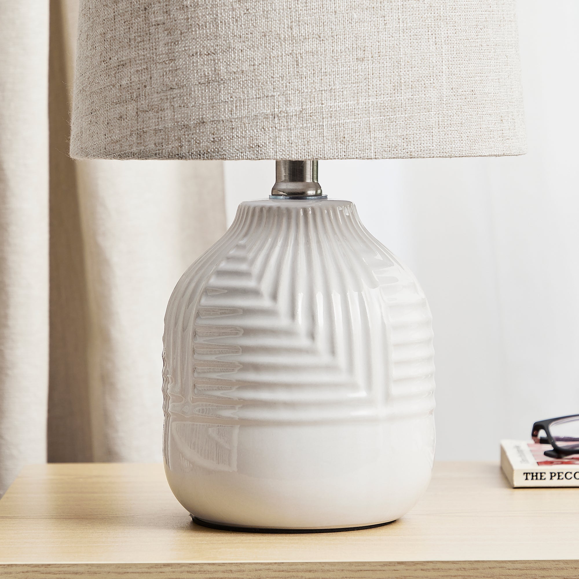 Maze Modern Ceramic Table Lamp (Set of 2)