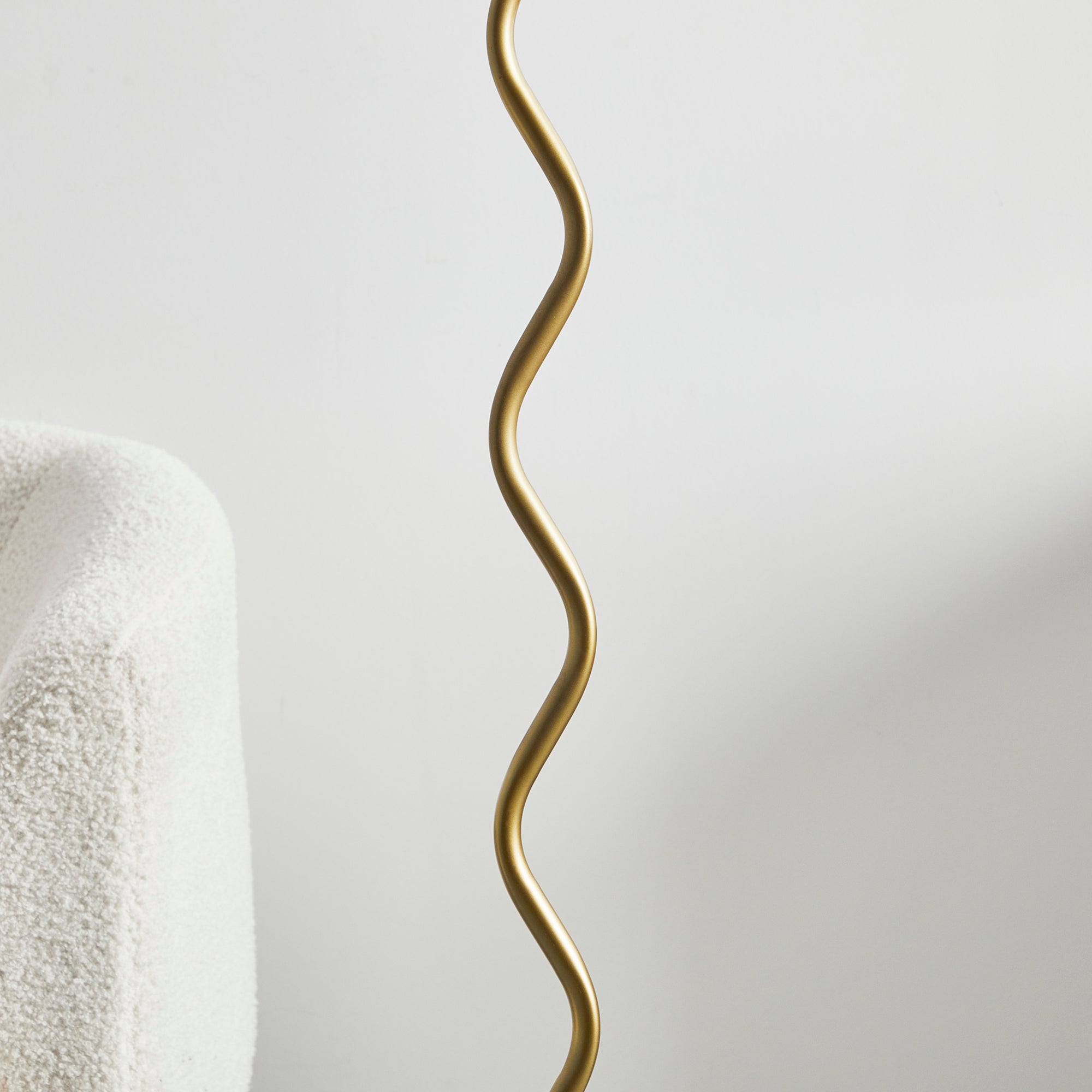 Lulu Squiggle Floor Lamp Gold