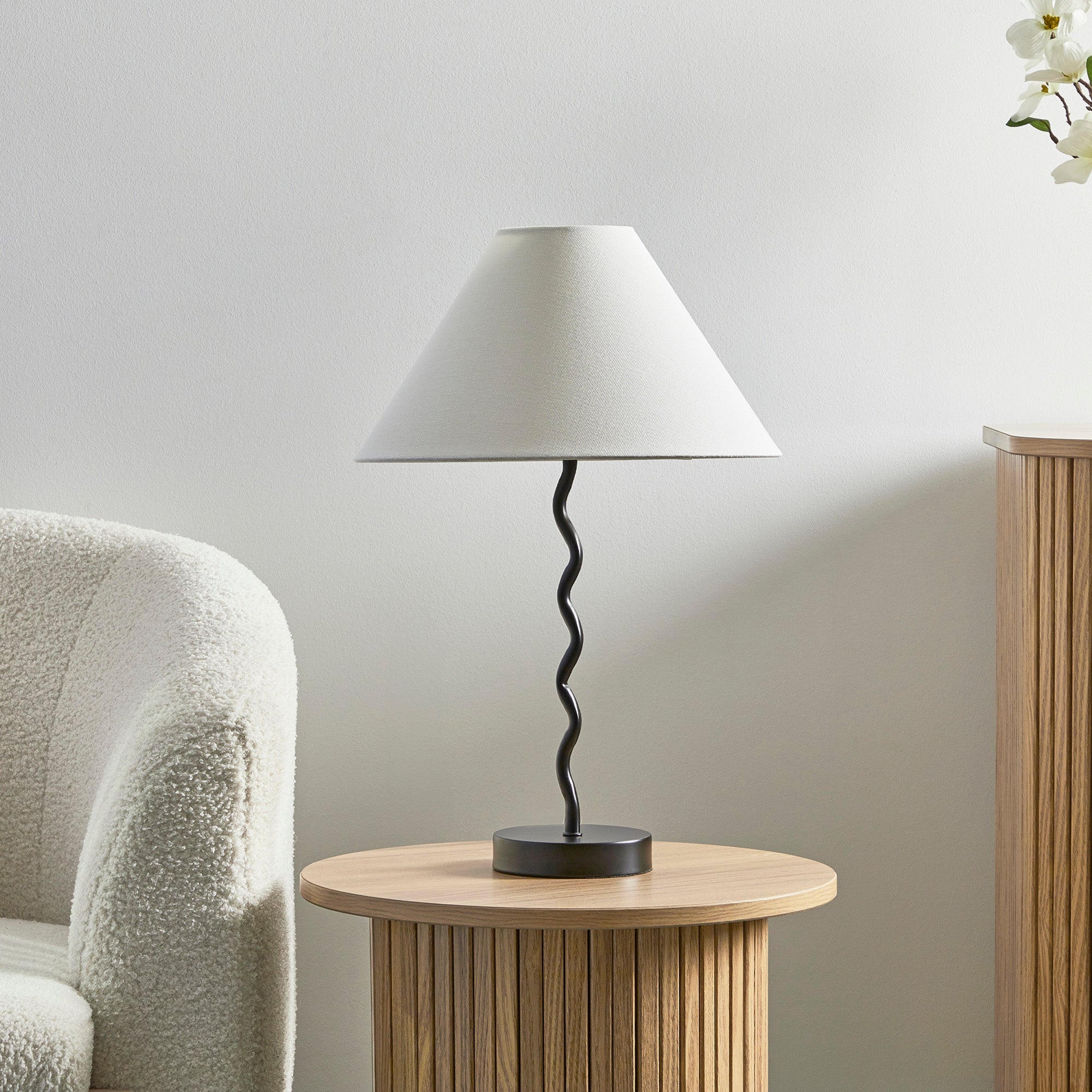 Lulu Squiggle Table Lamp Black