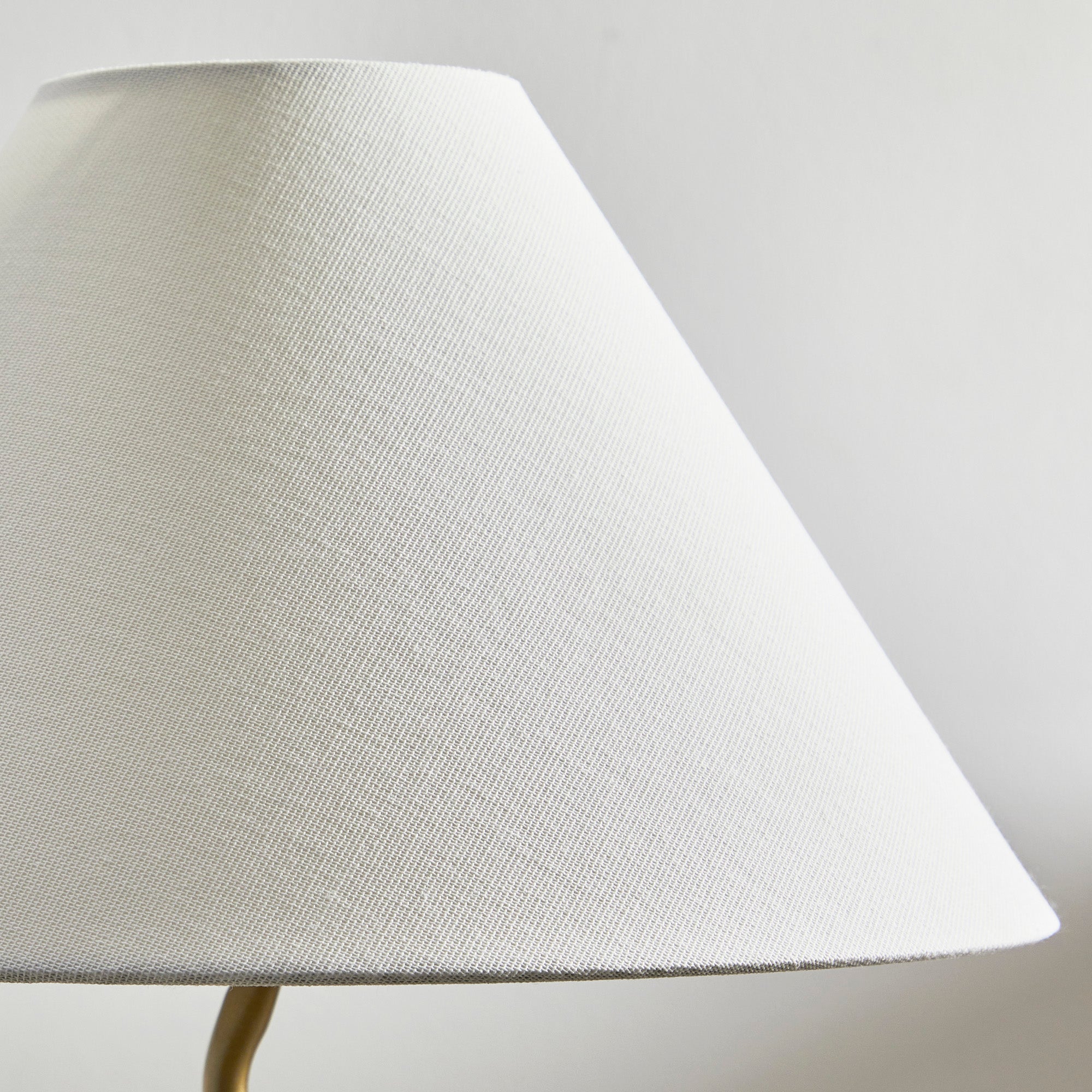 Lulu Squiggle Table Lamp Gold