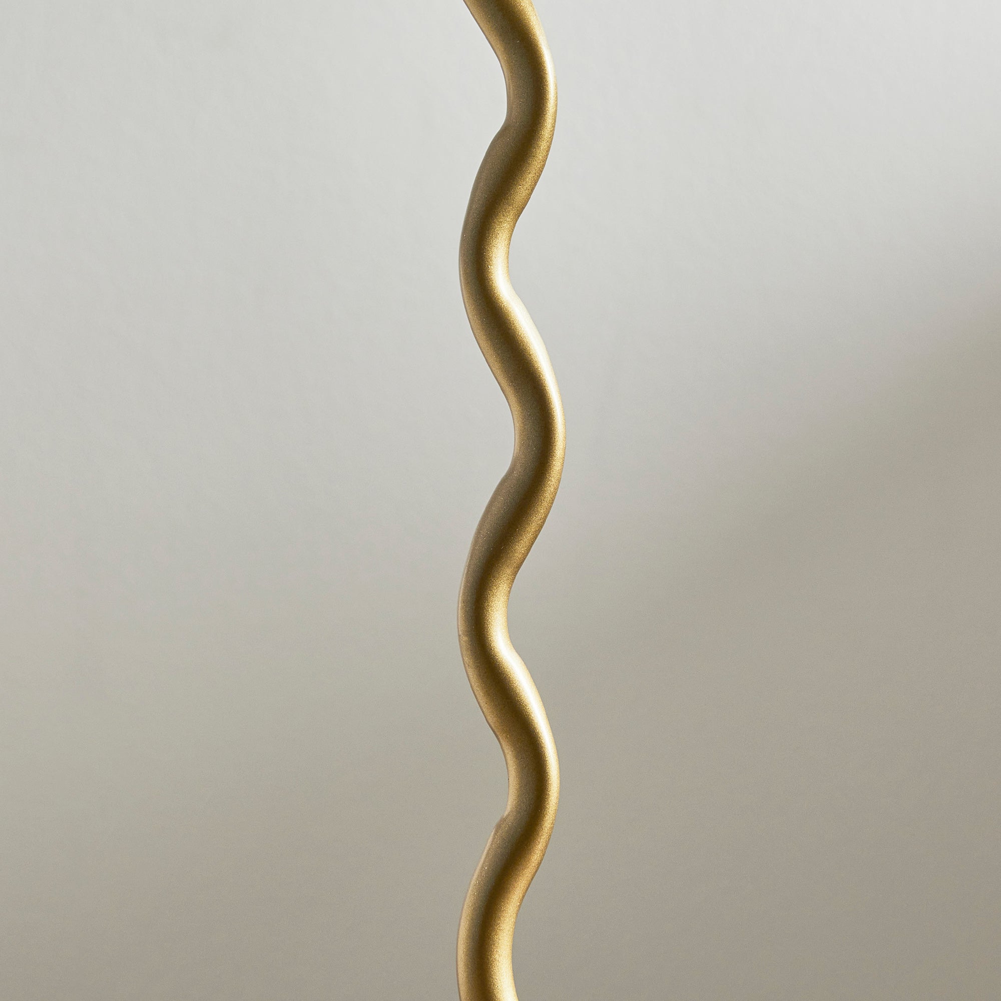 Lulu Squiggle Table Lamp Gold