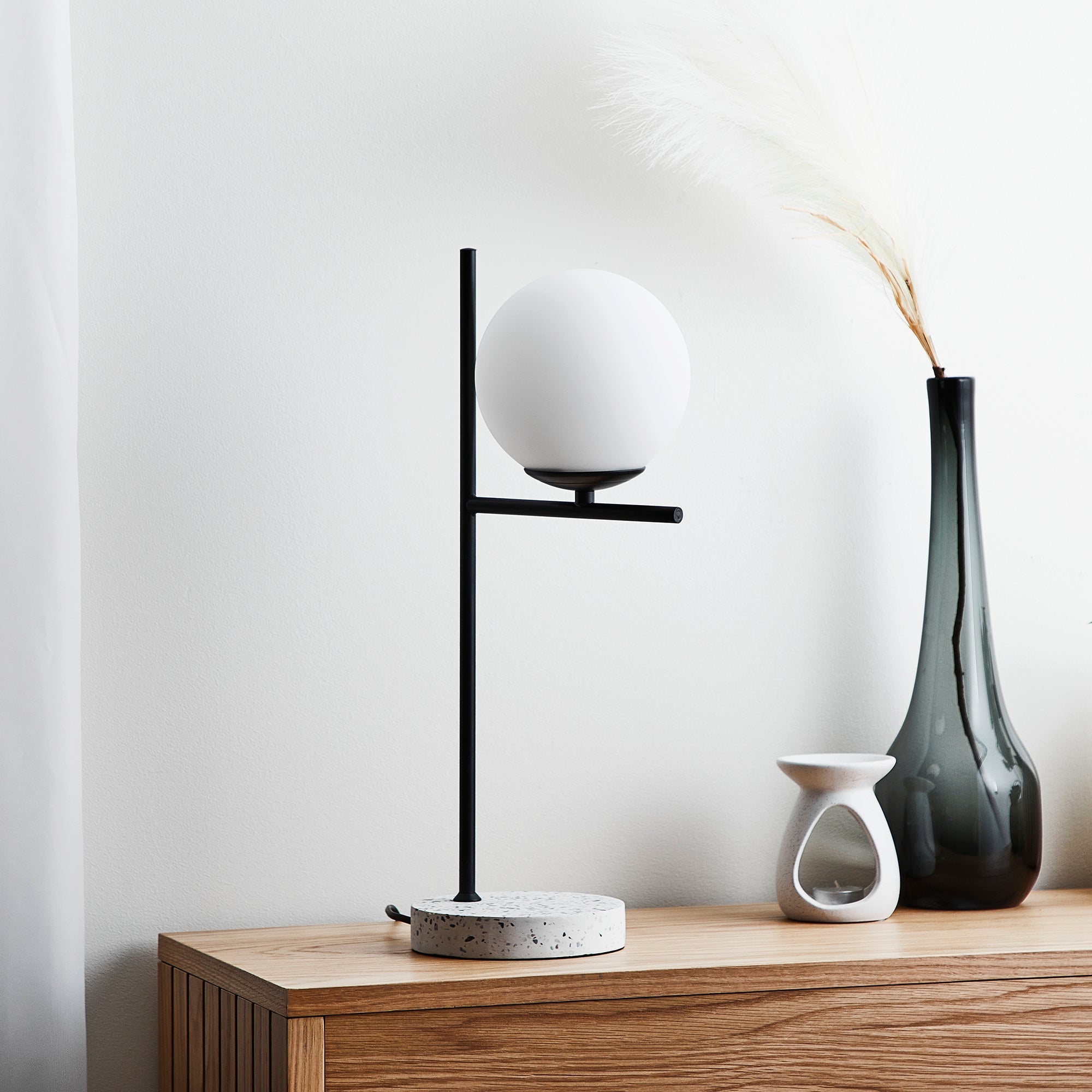 Mateo Table Lamp Black