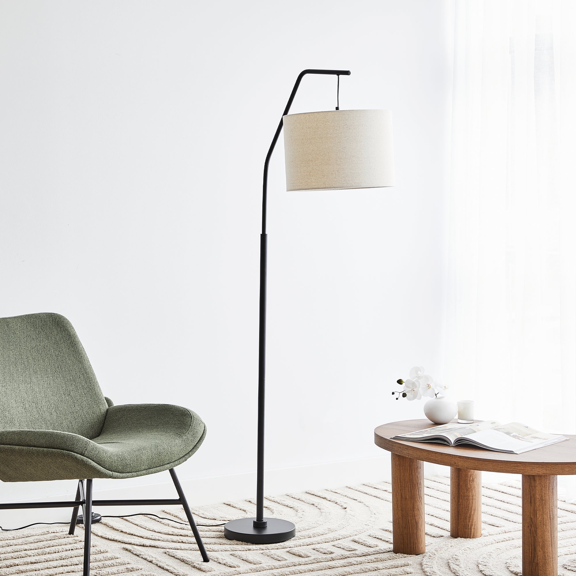 Astrid Hanging Floor Lamp Black