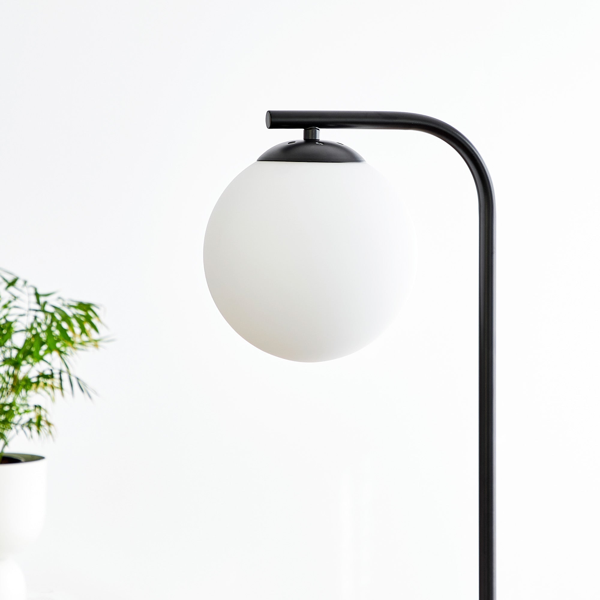 Lexington Floor Lamp Black