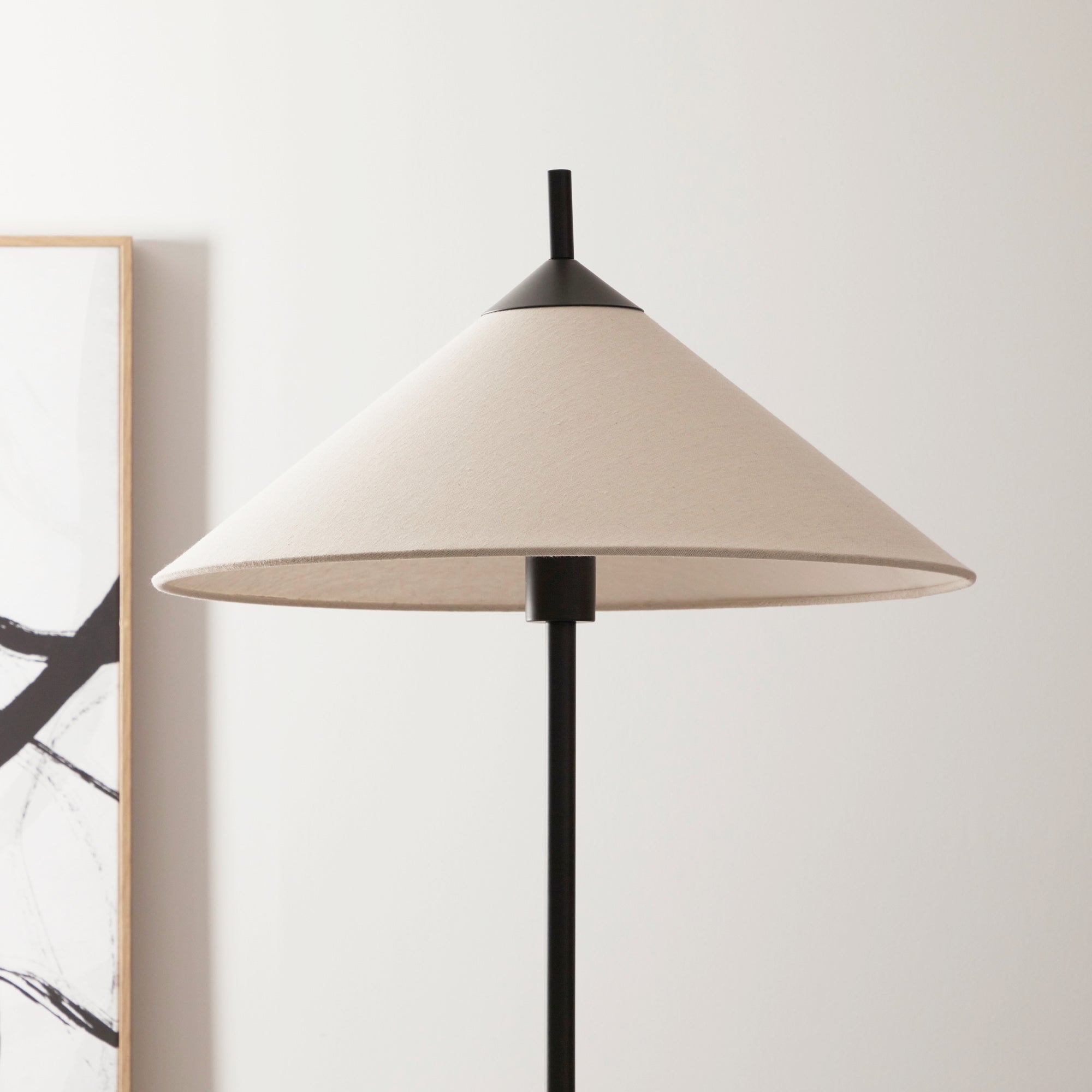Arlo Floor Lamp Black