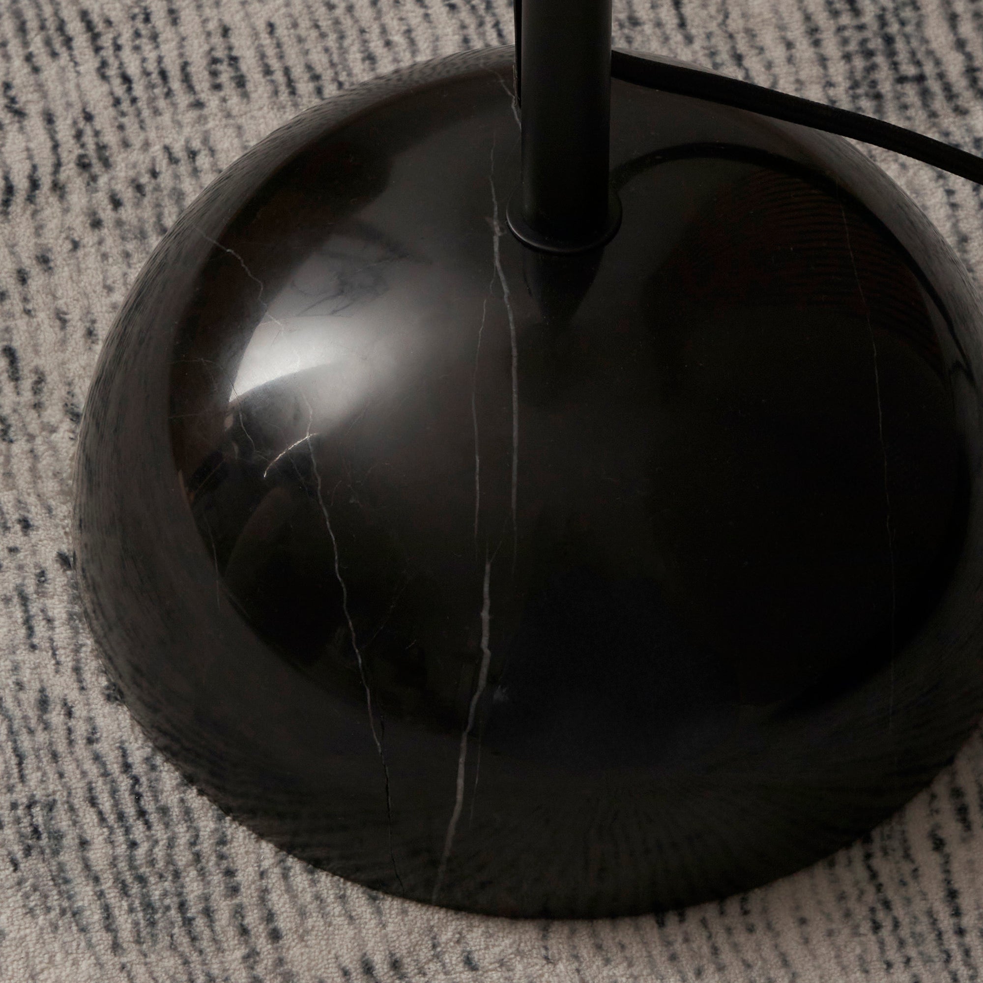 Arlo Floor Lamp Black