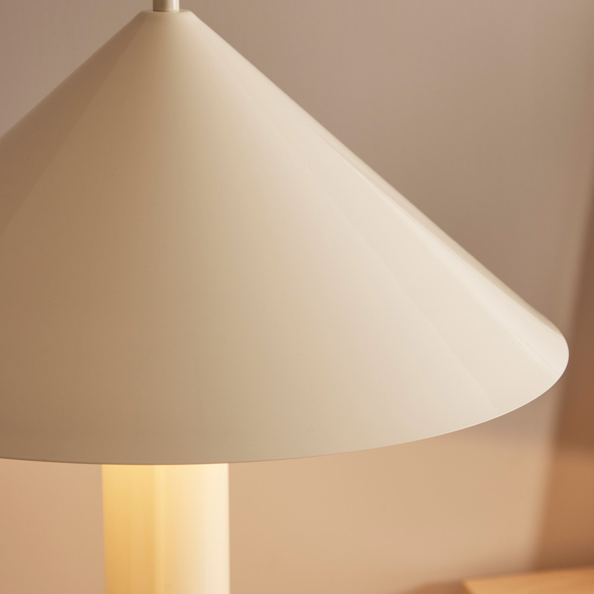 Conrad Floor Lamp Cloud