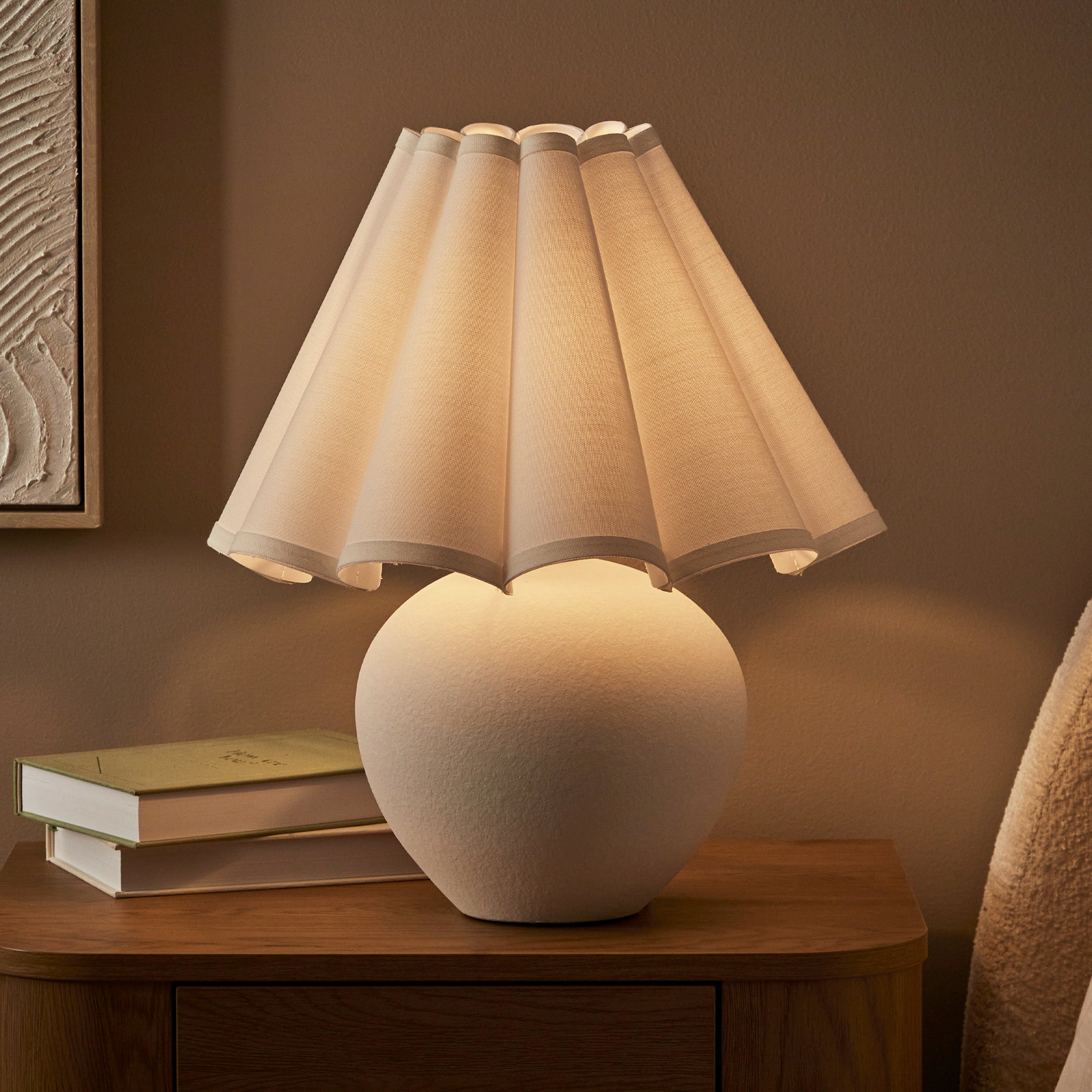 Amalie Table Lamp White (Set of 2)