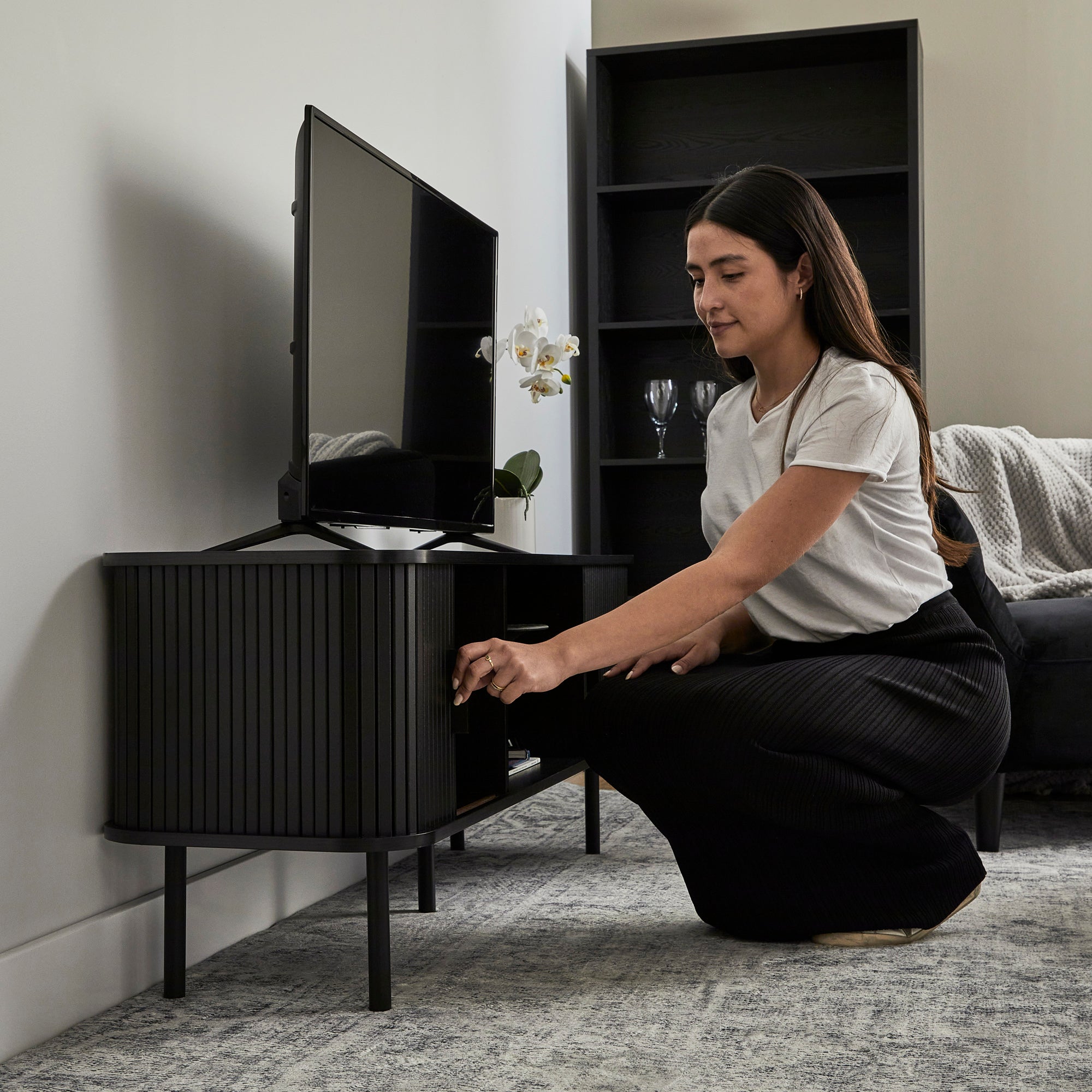 Haven Sliding Door Entertainment Unit Black (140cm)