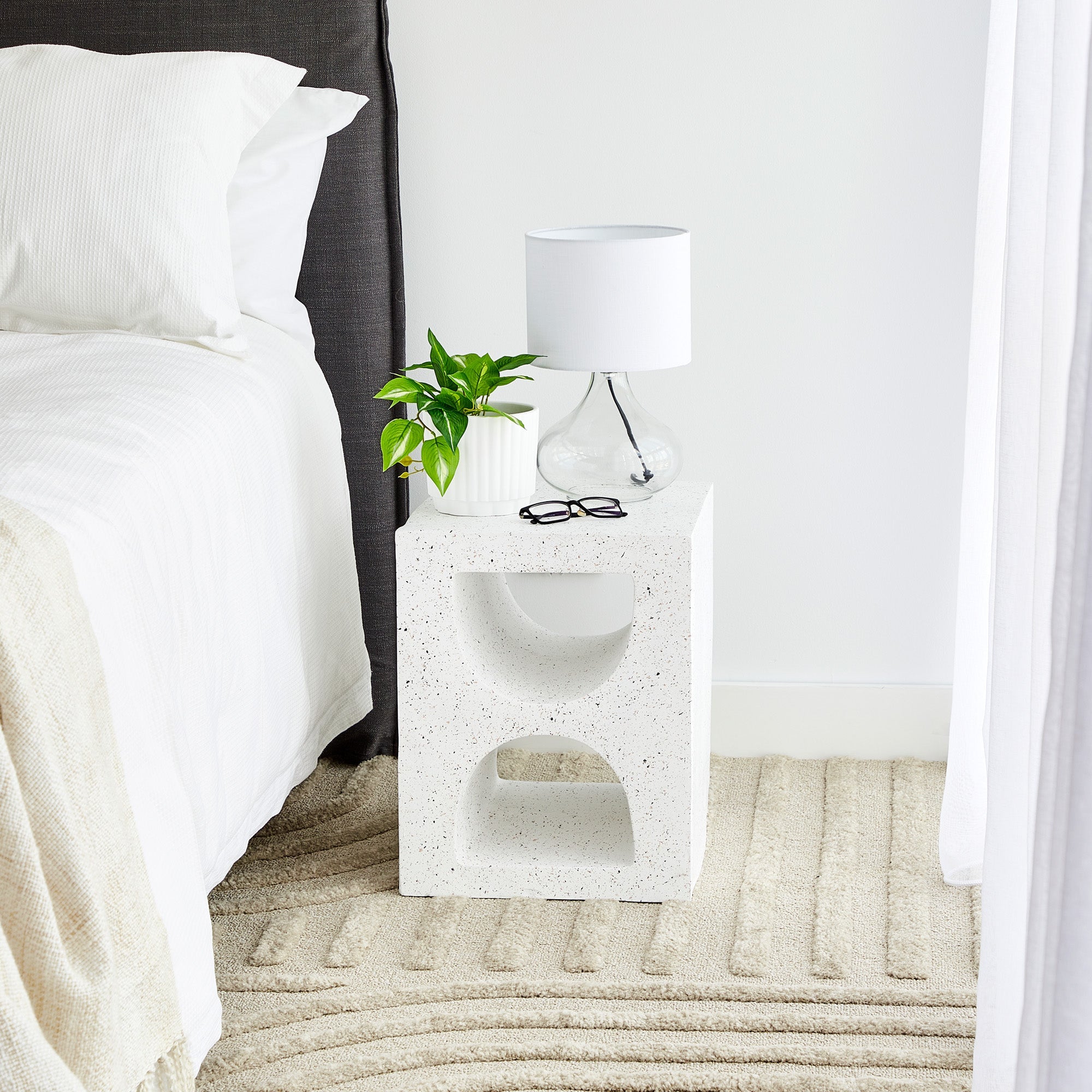 Brasilia MgO Side Table White