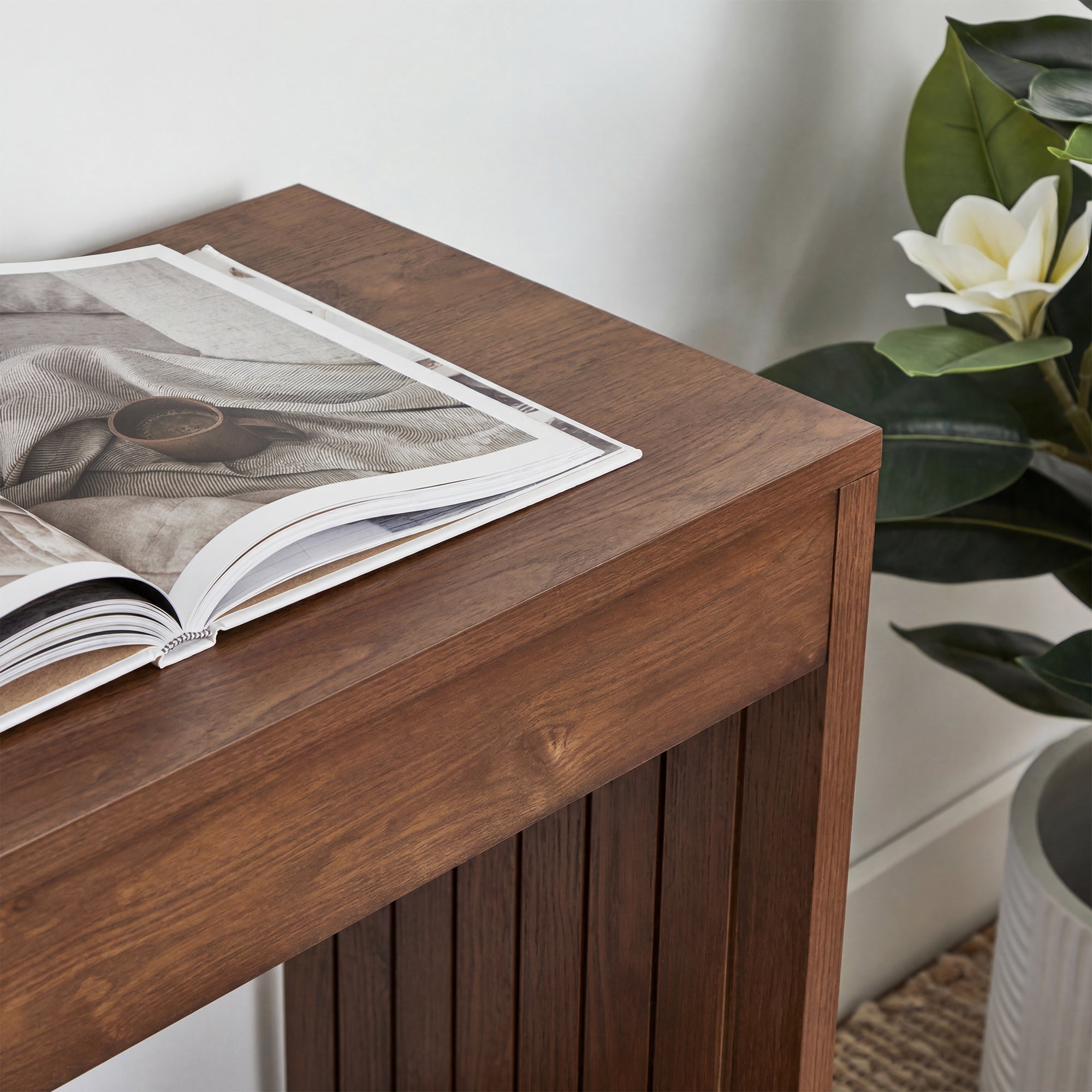 Harper Console Table Walnut (120cm)
