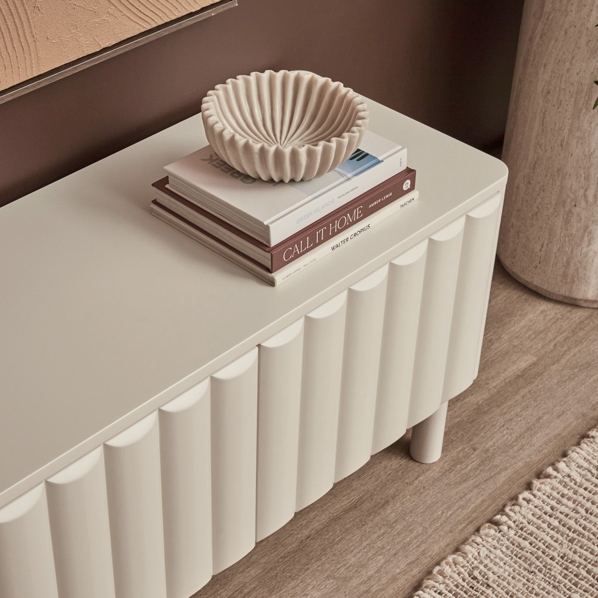 Cosette Entertainment Unit Off-White (143cm)