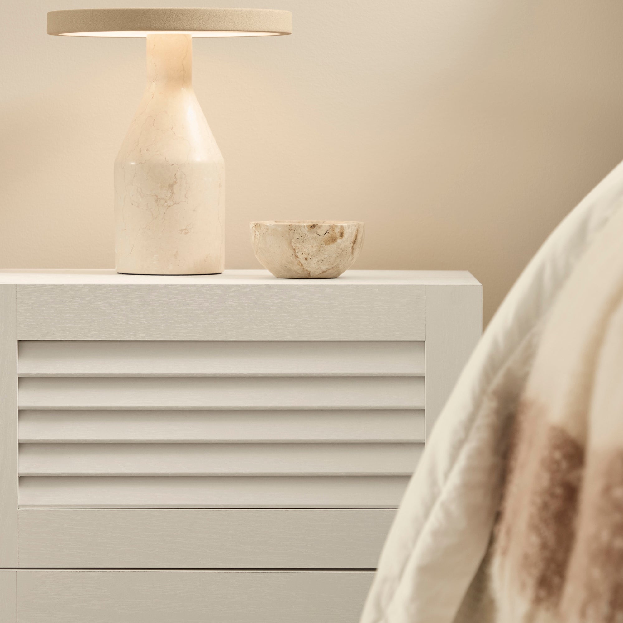 Neive Bedside Table White