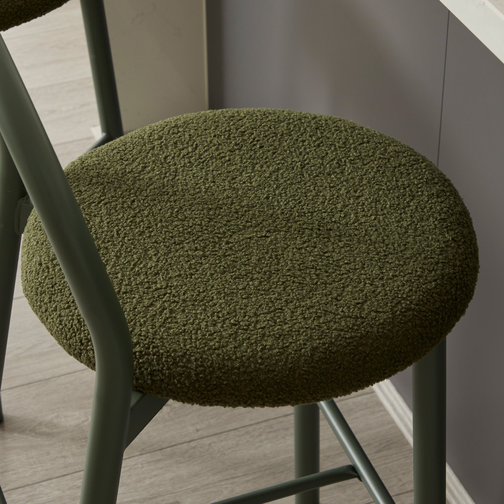 Newport Set of 2 Barstools Green