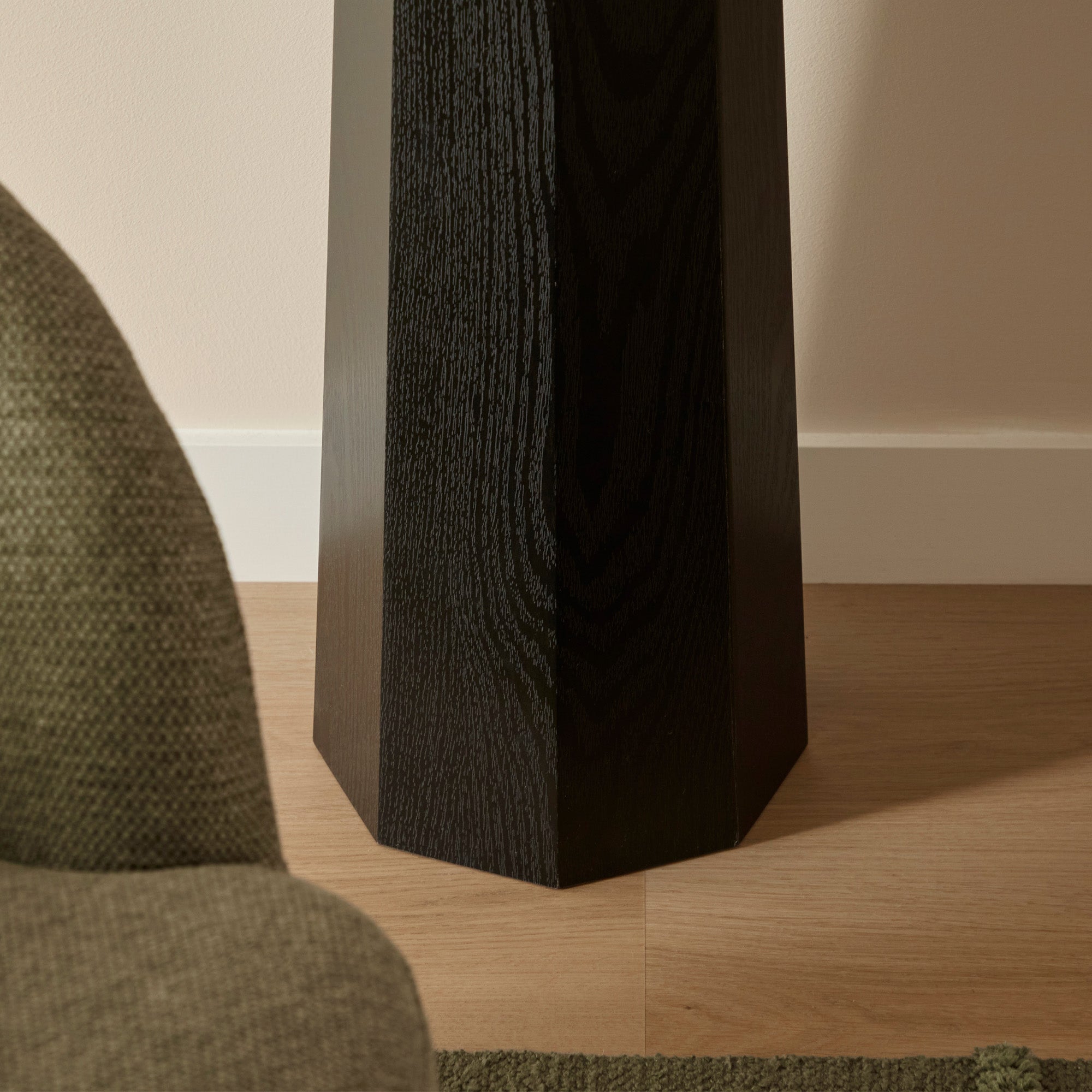 Roberto Console Table Black (120cm)