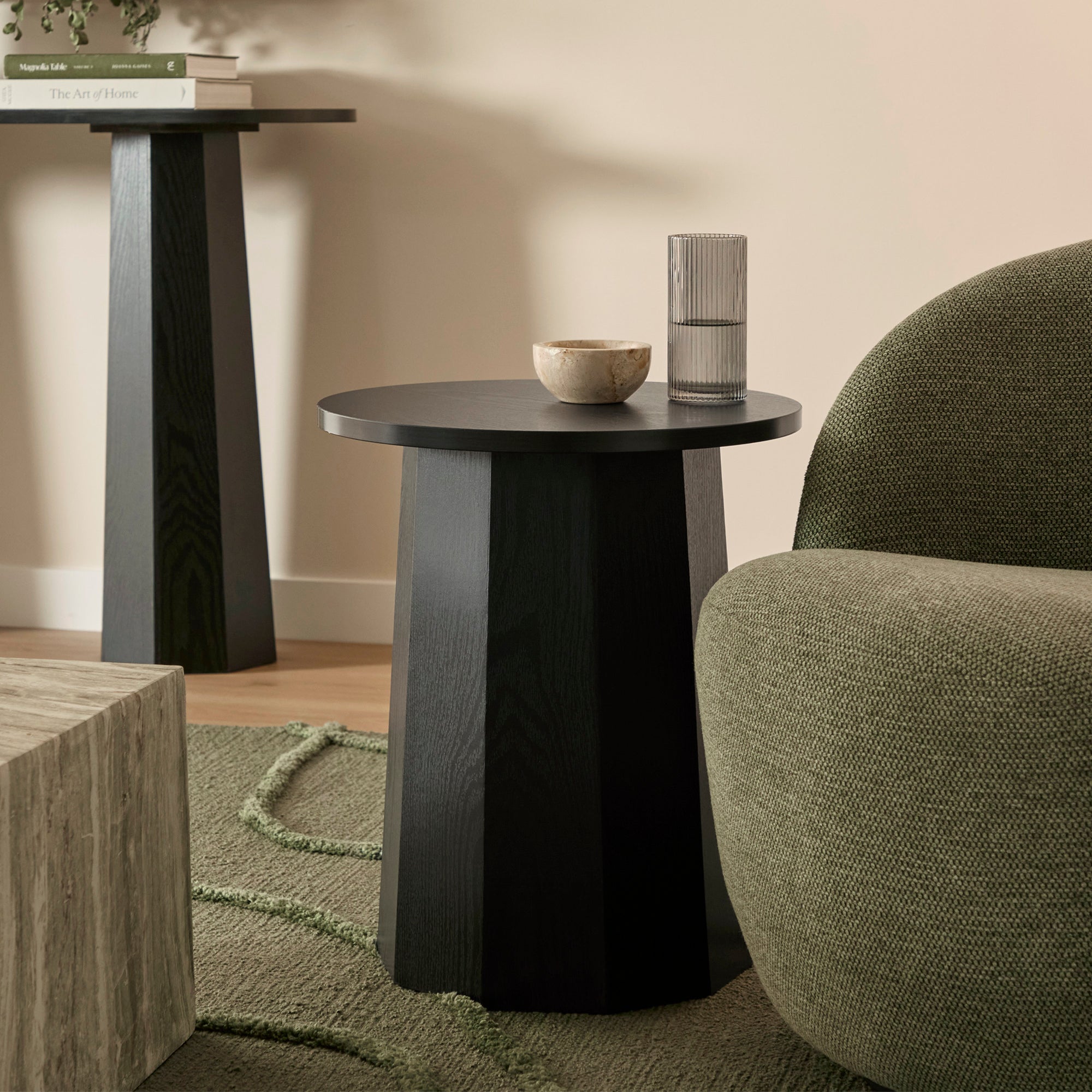 Roberto Side Table Black