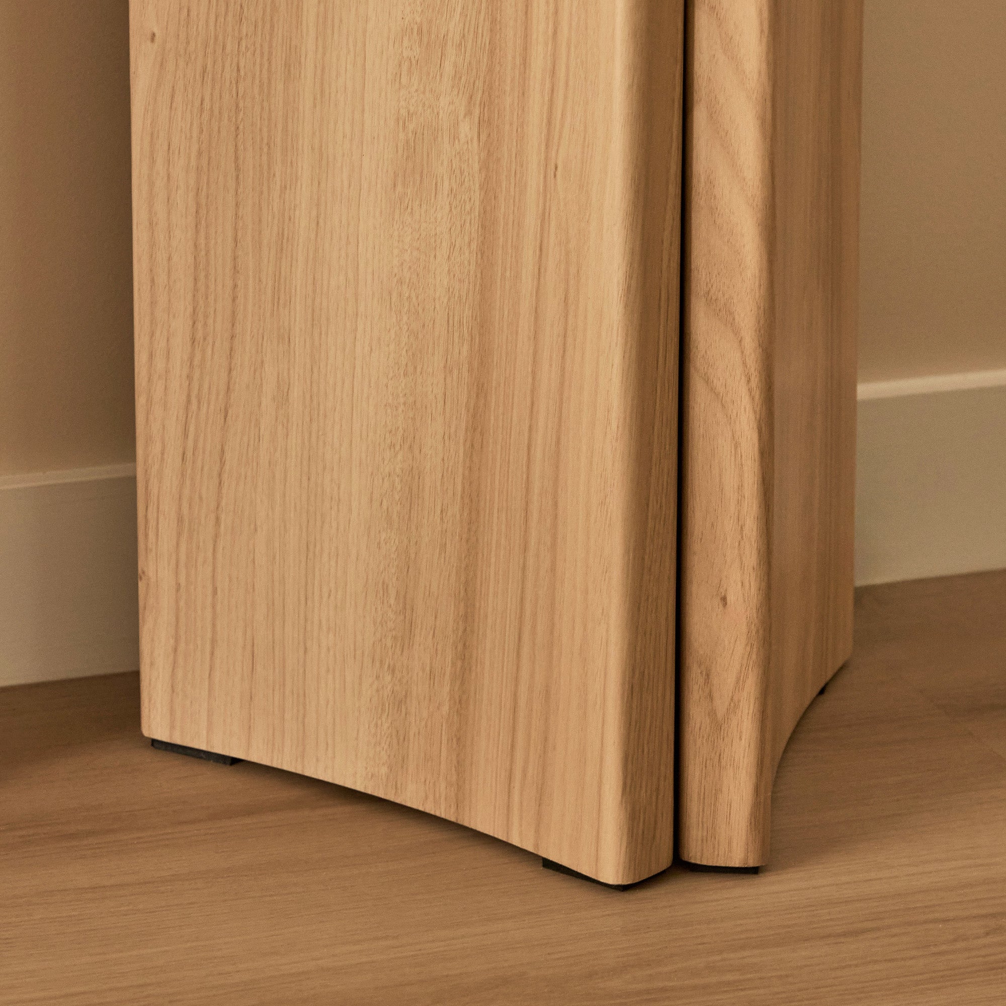 Shaw Console Table Oak