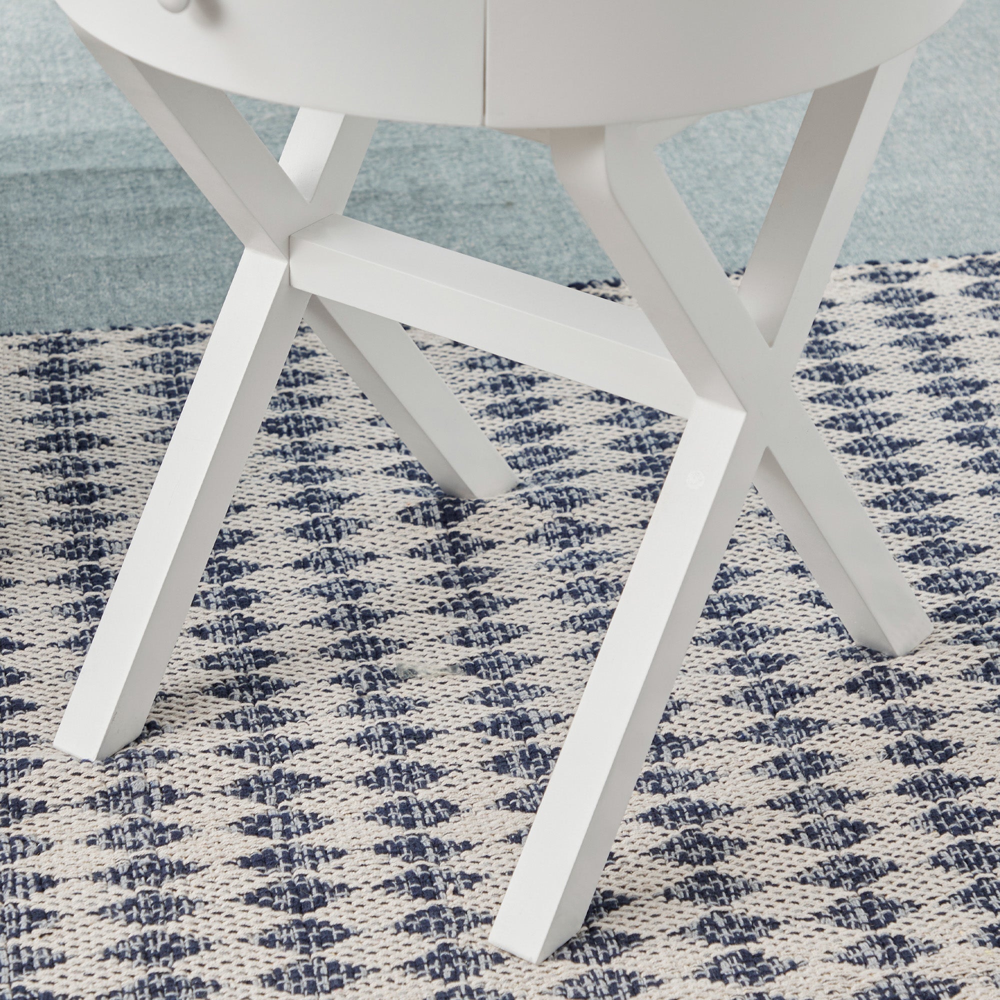 Lee Side Table White