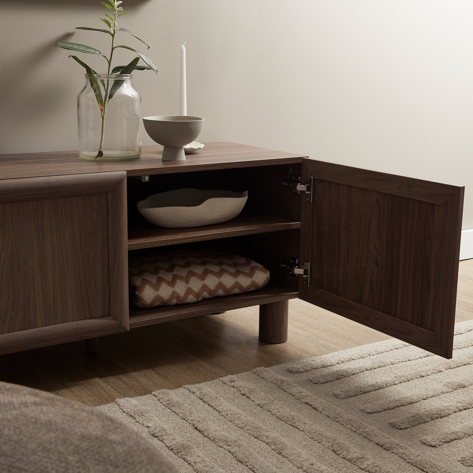 Linero Entertainment Unit Walnut (160cm)